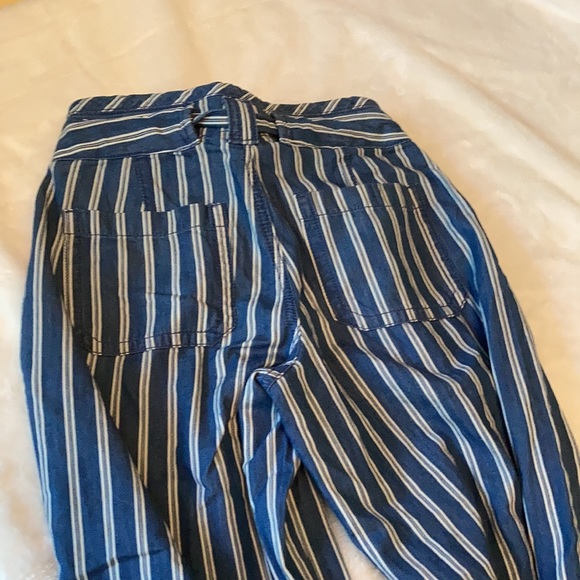 Wide Leg American Eagle pant - Picture 4 of 4